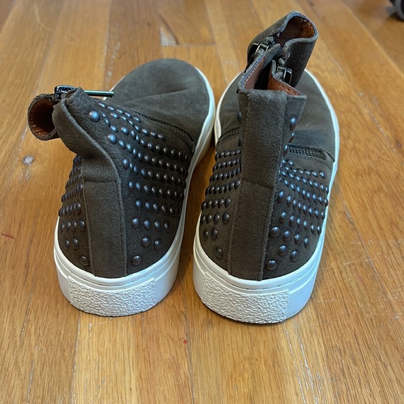Never worn Lucky Brand Slip on Sneakers - Picture 2 of 5